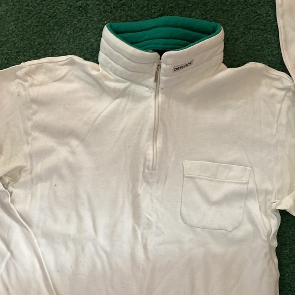 Descente White 100% Fine Cotton Jersey, made in Japan.  Polyester zip up collar. - Picture 3 of 5